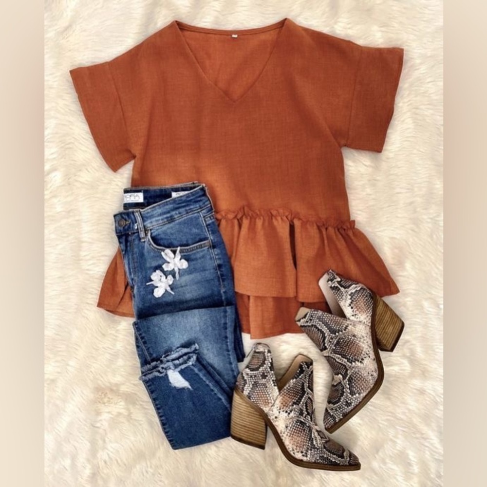 Vince Camuto Women's Gannilla Leather Western Booties - Picture 2 of 7